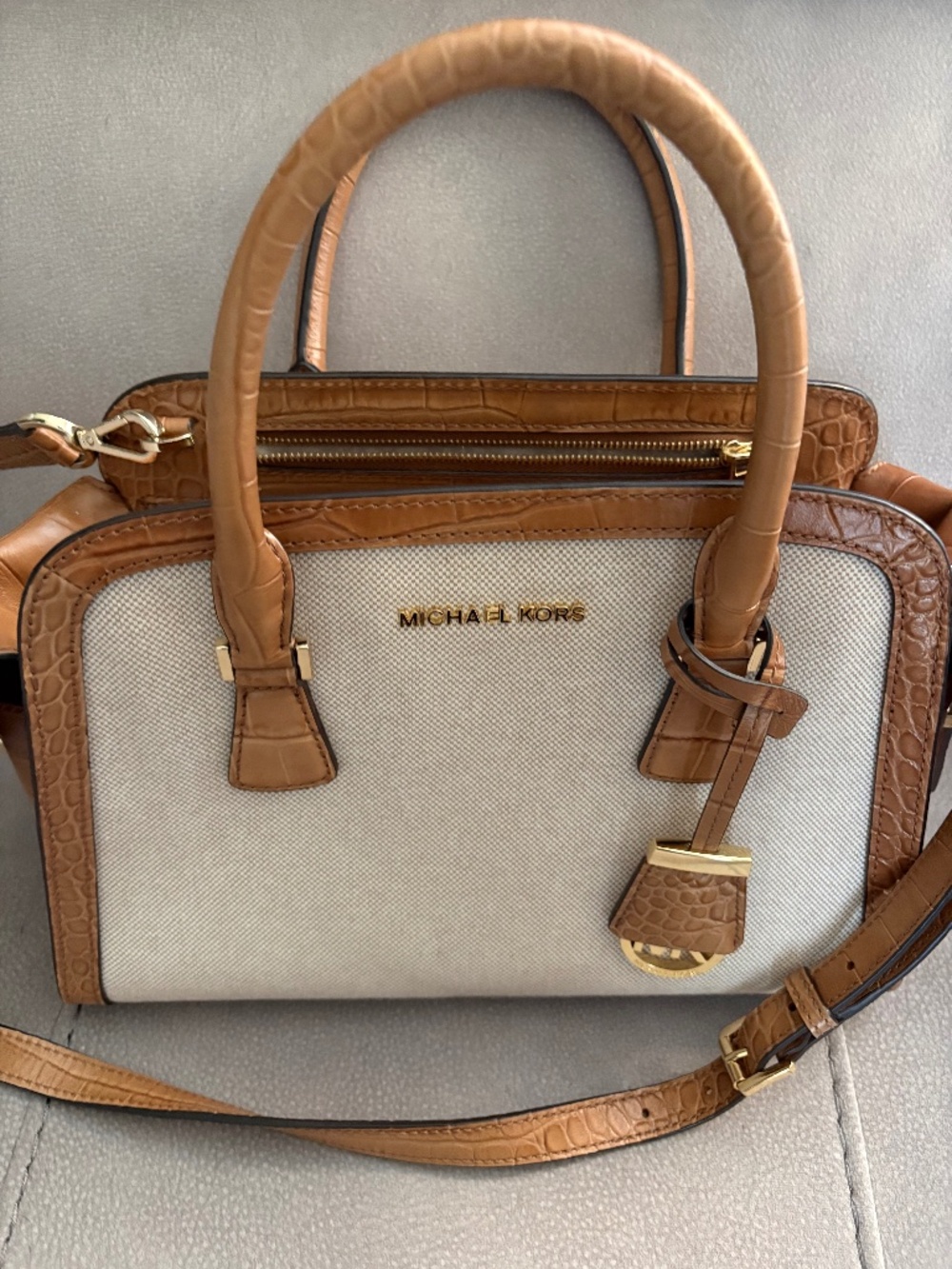 MICHAEL KORS